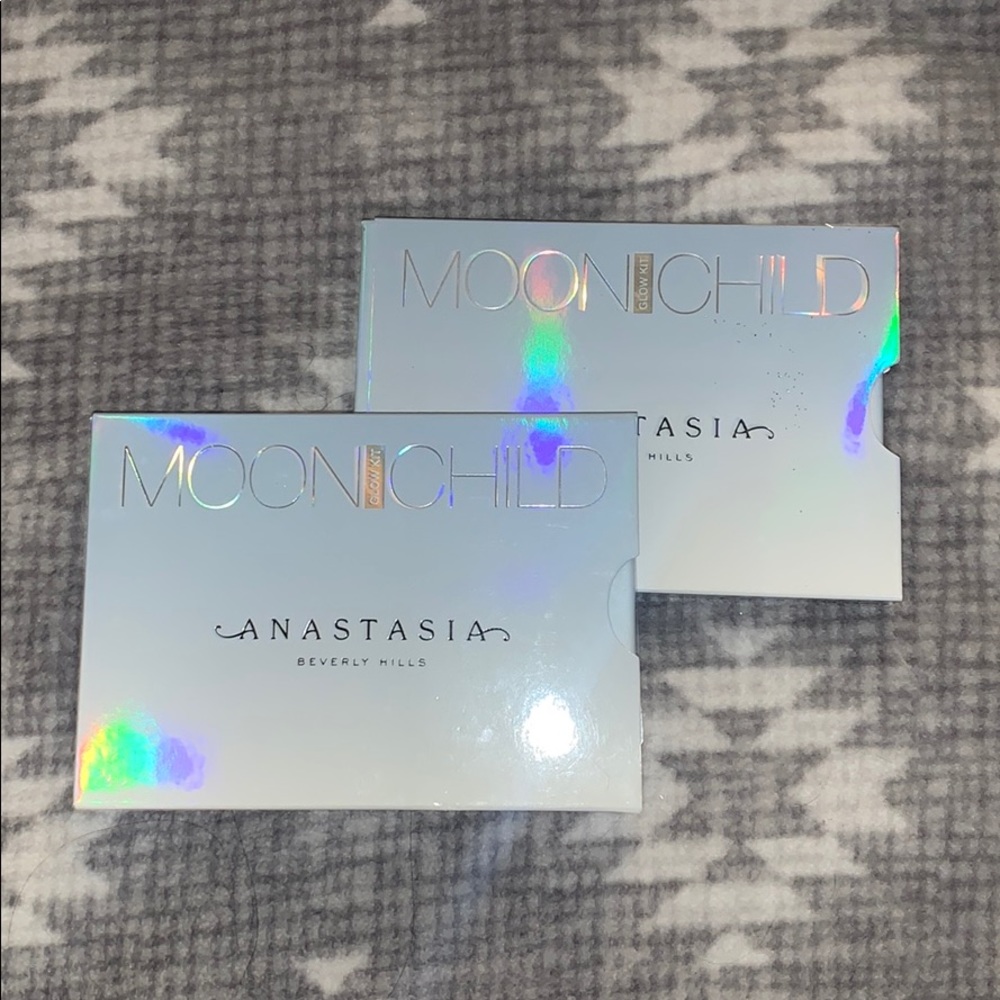 ✨TWO ANASTASIA MOONCHILD GLOW KITS BRAND NEW